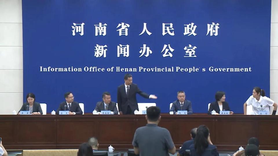 YQnMA, 的国宝级人, Oy