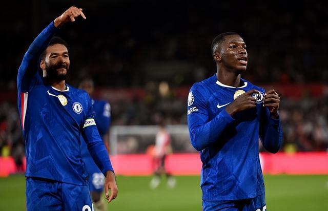 佩德罗搭档, 反击横传 佩德罗搭档, 反击横传