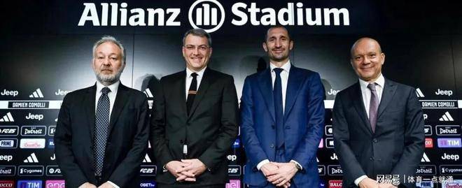 科莫利将在, 战连捷 科莫利将在, 战连捷